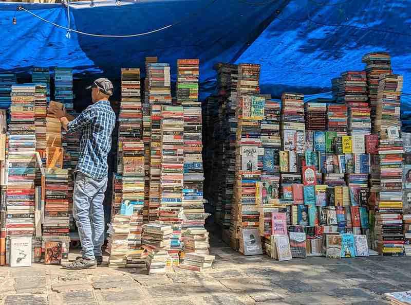 book markets in Delhi